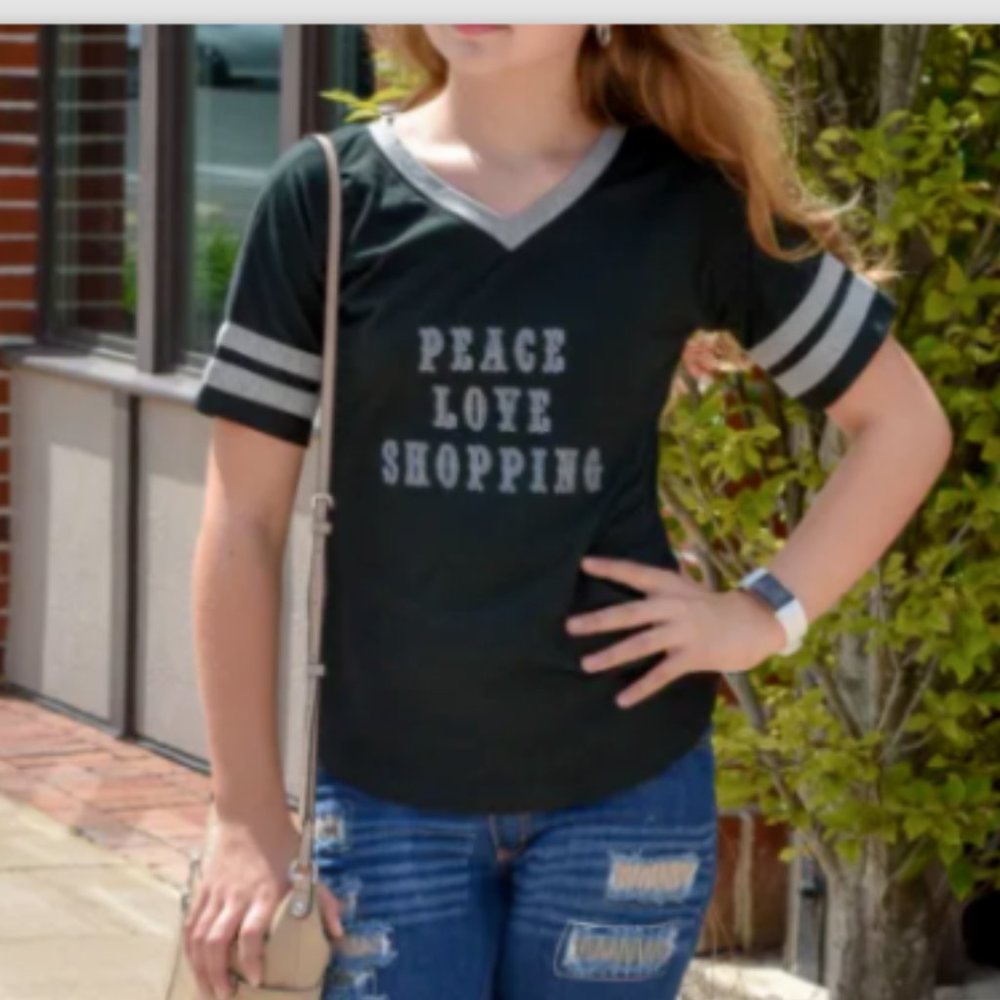 NWT  Jak and Peppar Girls Size 10 Shirt Peace Love Shopping Black Top